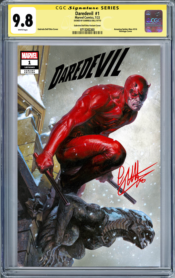 Daredevil #1 Gabriele Dell'Otto Devil Dog Comics Exclusive Variant CGC 9.8 SS (2022) PRE-ORDER